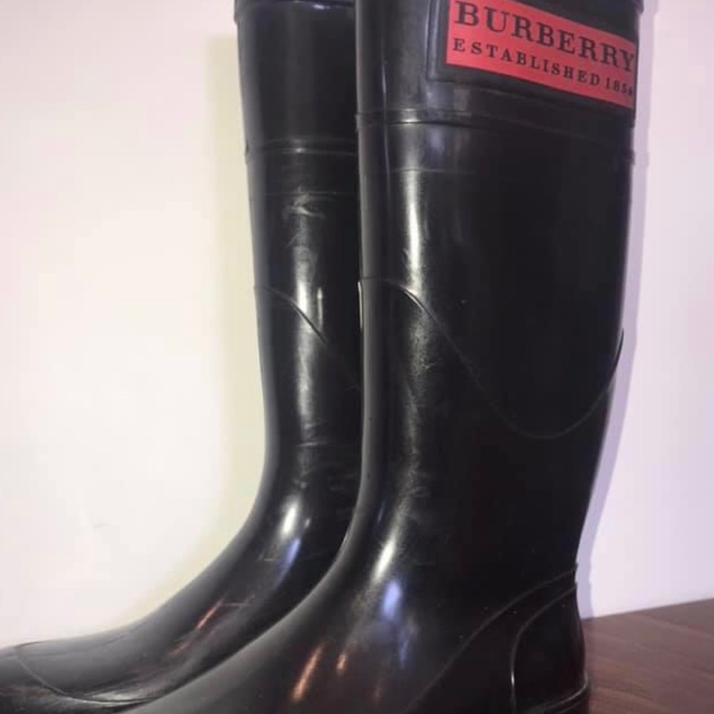 Burberry rain-boots